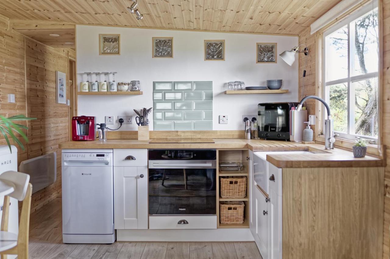 Scandi Cabin On A Hill, With Stunning Panoramic Views Ludgvan Exterior photo