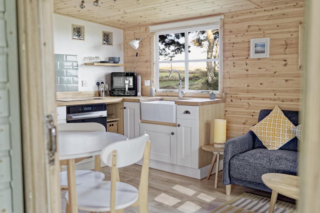 Scandi Cabin On A Hill, With Stunning Panoramic Views Ludgvan Exterior photo